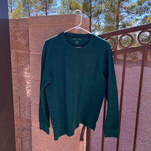 American Eagle Long Sleeve - M